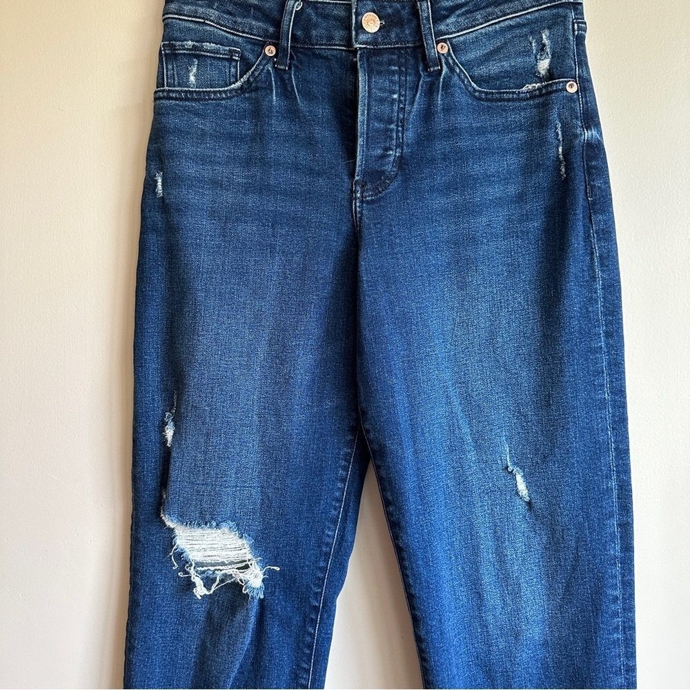 Express Boyfriend Mid Rise  Button Front Distressed Jeans 2 - Picture 3 of 12